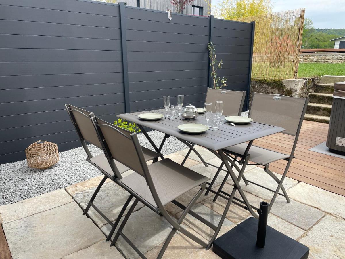 Sejour Detente - Appart'Hotel N 1 Avec Jaccuzi, Piscine Et Petit-Dejeuner Chouzelot Luaran gambar