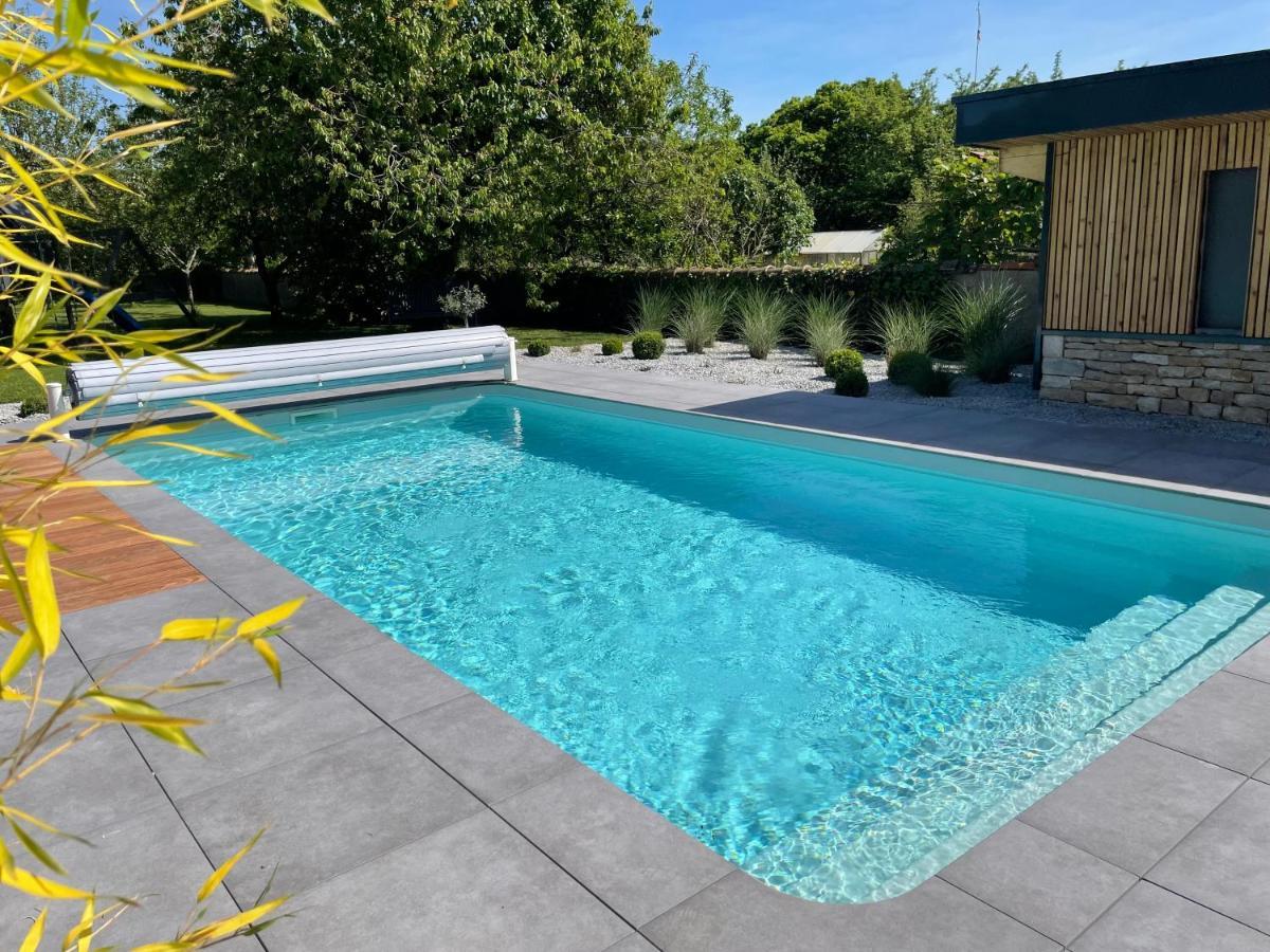Sejour Detente - Appart'Hotel N 1 Avec Jaccuzi, Piscine Et Petit-Dejeuner Chouzelot Luaran gambar