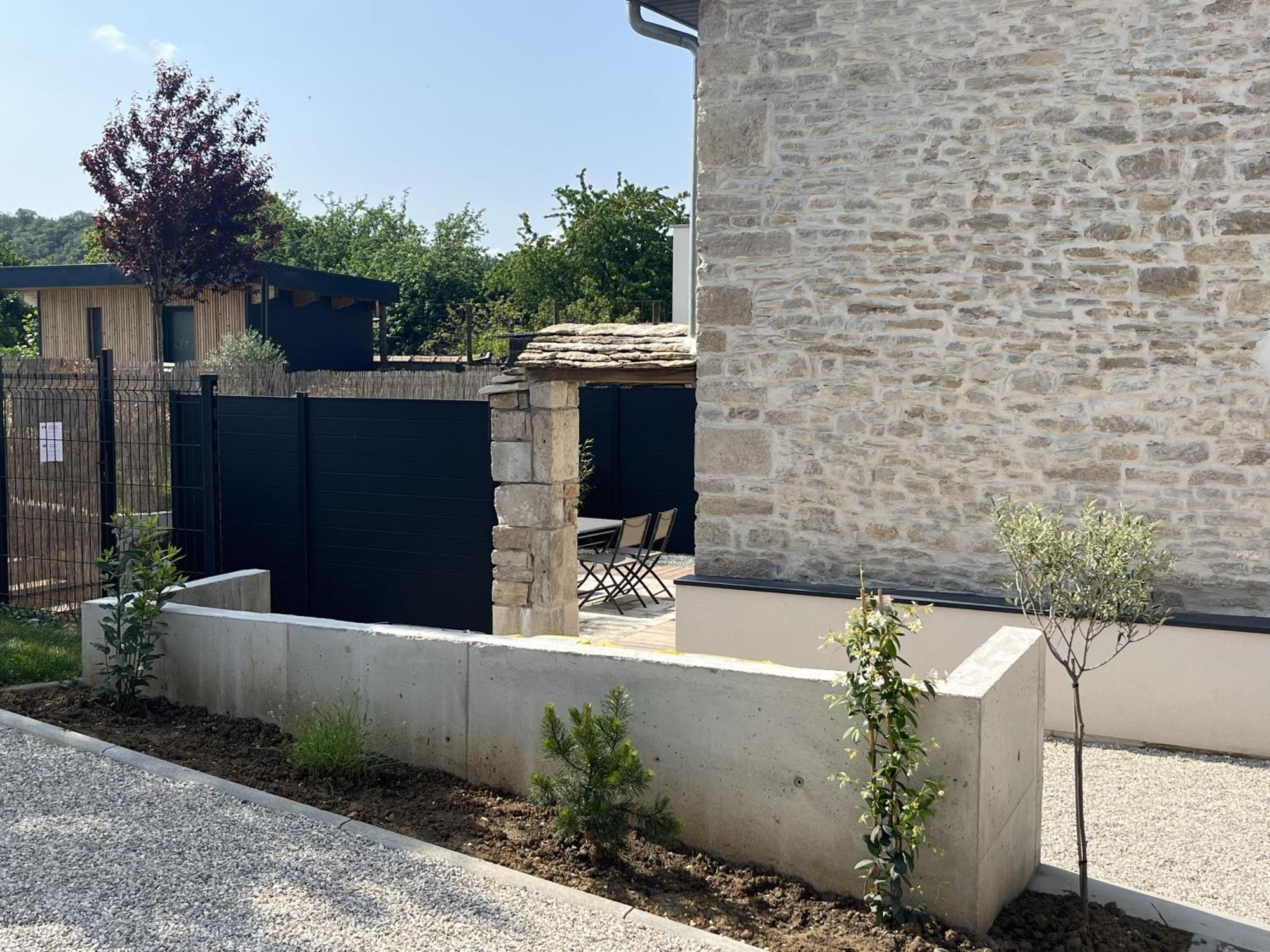 Sejour Detente - Appart'Hotel N 1 Avec Jaccuzi, Piscine Et Petit-Dejeuner Chouzelot Luaran gambar